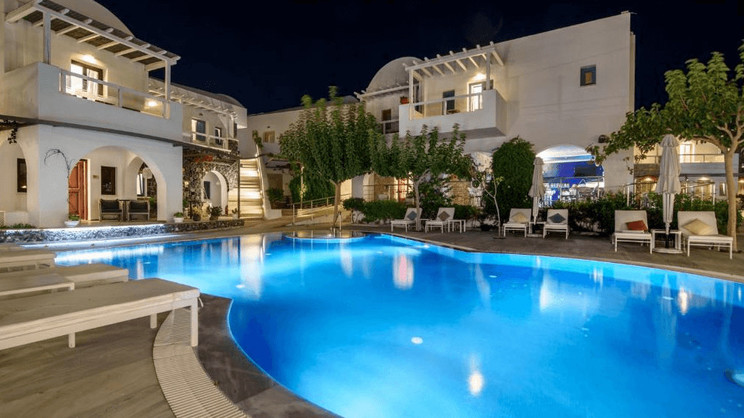 La  Mer Deluxe Hotel & Spa